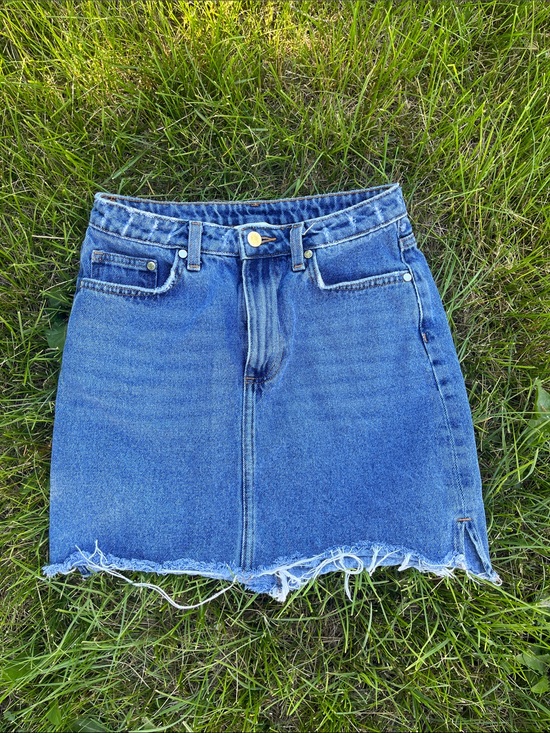 H&M Dresses & Skirts - H&M Blue Denim Frayed Hem Mini Skirt